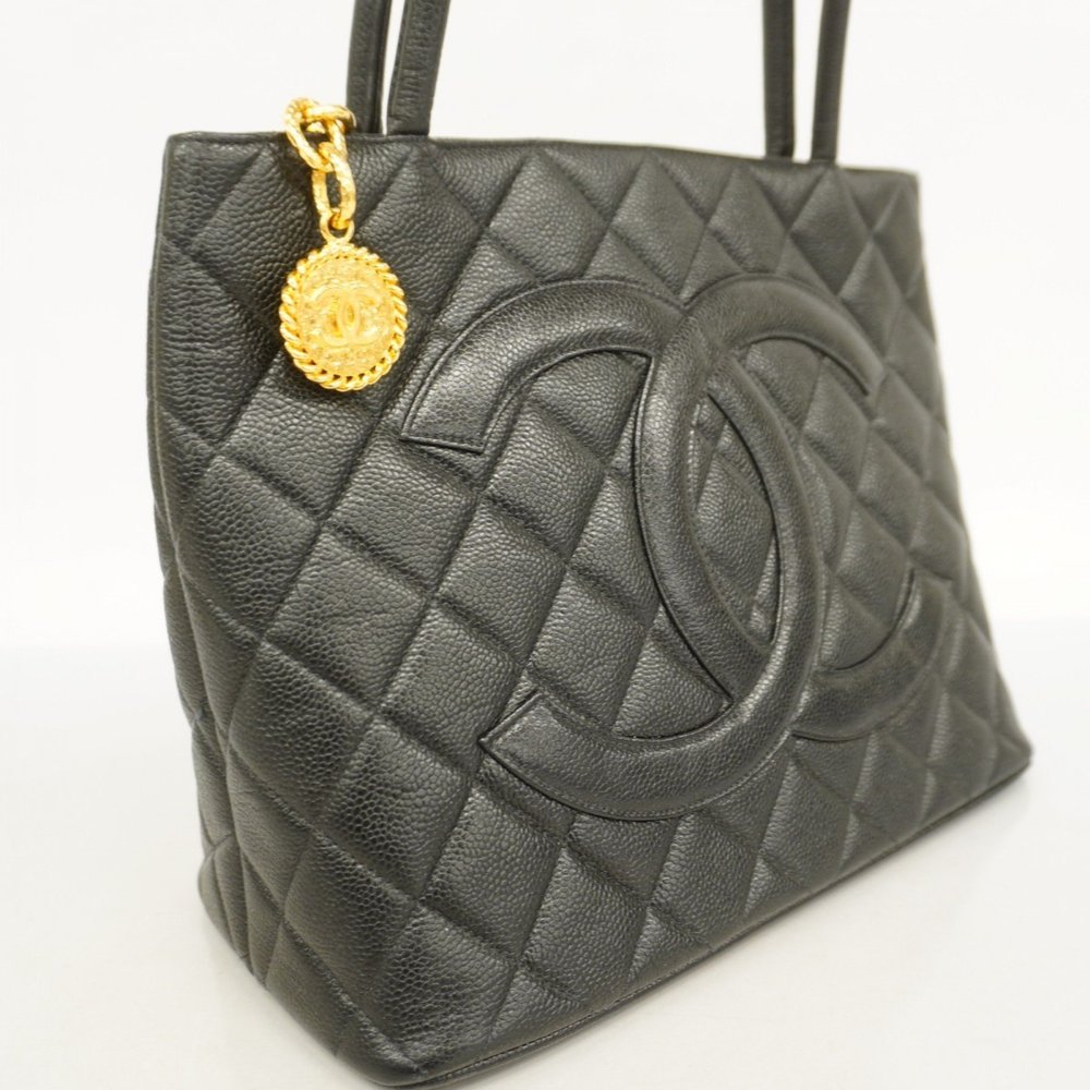 CHANEL Black Caviar Leather Tote Bag - Picture 2 of 9